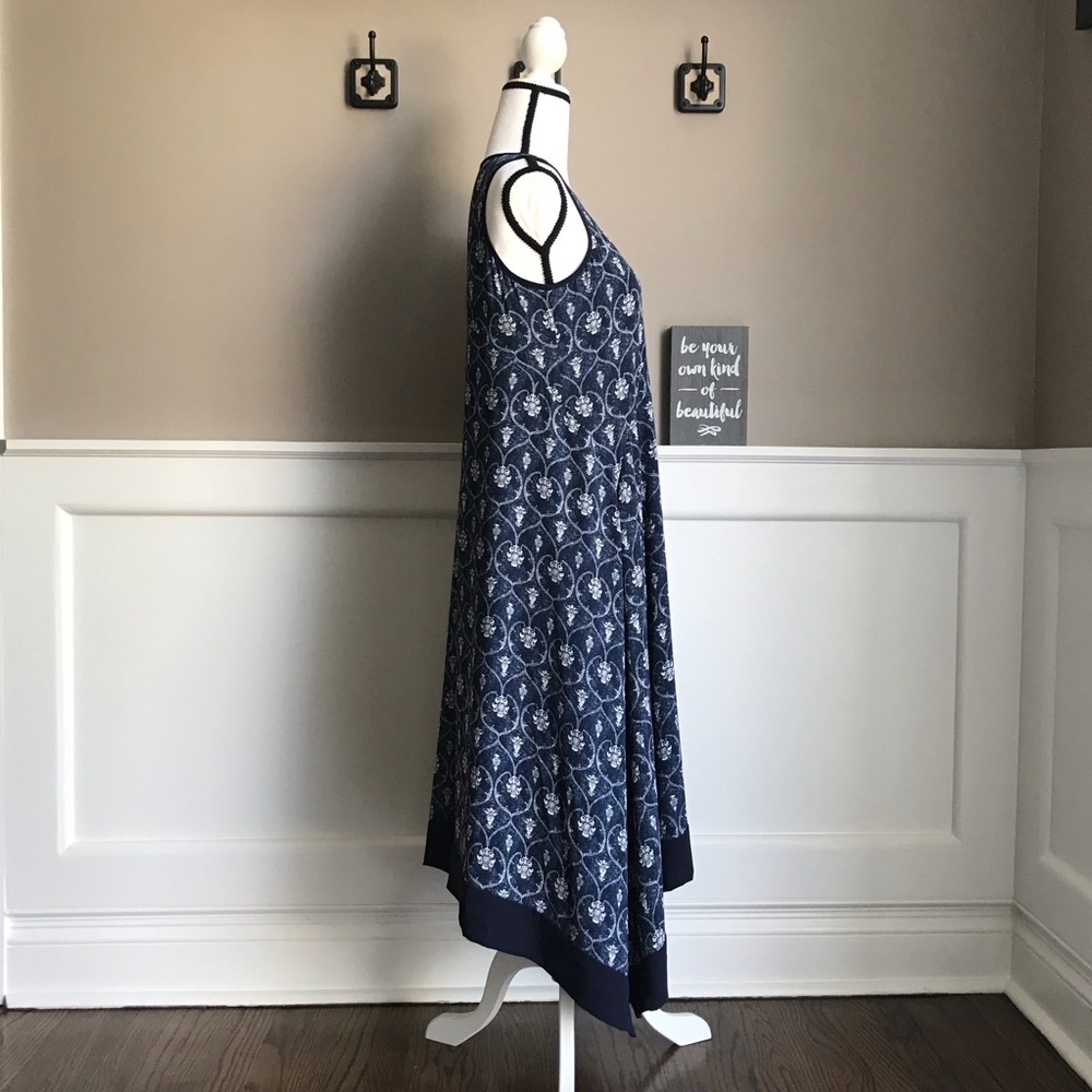 🧵NANETTE LEPORE | Blue Tile Print Sharkbite Dress - Picture 6 of 6